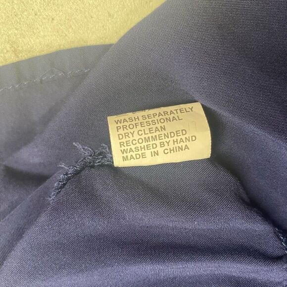 Navy Blue Dress Size Large Flowy Long Sleeves‎ - Picture 7 of 10